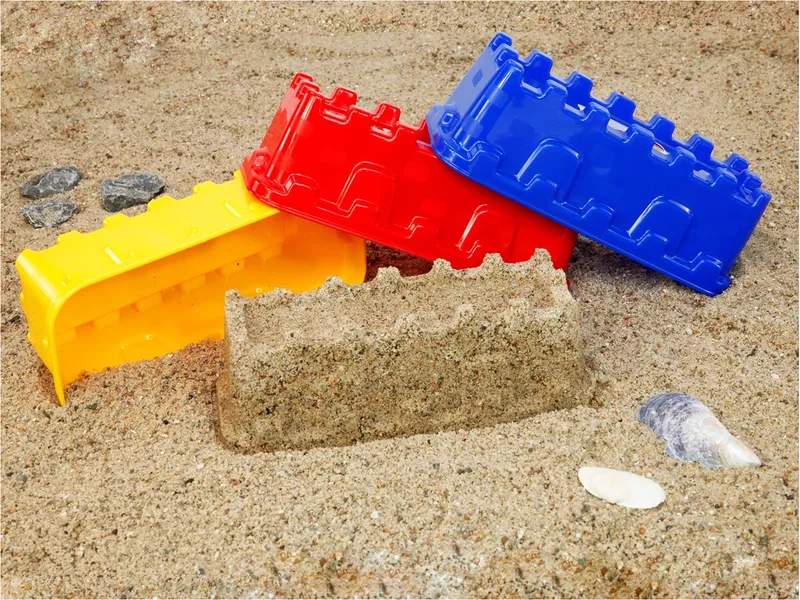 Spielstabil Spielstabil Sandform Burgmauer 1 Stück 18,7x6,1x8,2 cm, Mehrfarbig, – Produktbild 2 von 2