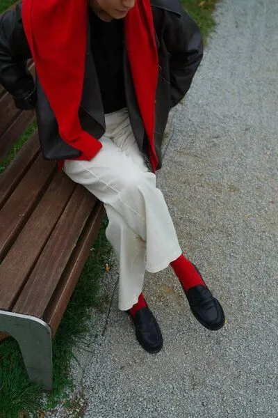 Kopyto Kopyto NORKI RWS – Gerippte Merino-Socken aus RWS-Merinowolle – Nachhaltig & zeitlos, Rot, – Produktbild 1 von 3