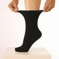 Opi and Max Opi and Max Socken Fuer Herren Damen 3 oder 12 Paar Diabetikersocken ohne Gummi – Rollrand Socken aus 98% Bio-Baumwolle, GOTS-zertifiziert – Bequeme, atmungsaktive Baumwollsocken für Damen & Herren, Schwarz, – Produktbild 1 von 1