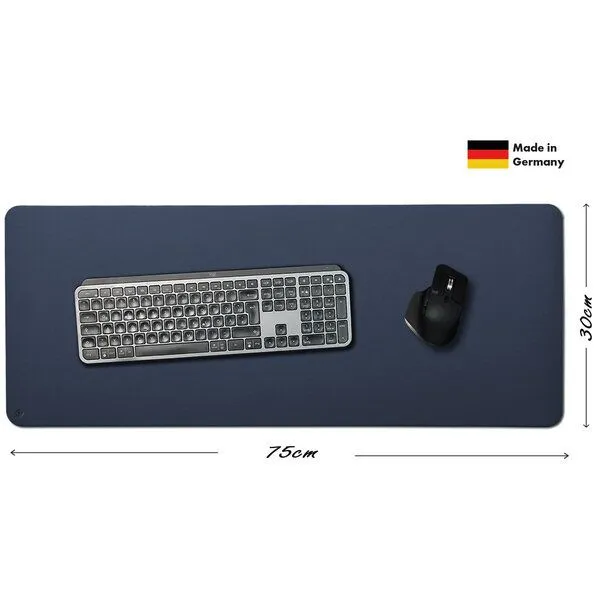 GOOD WILHELM GOOD WILHELM Nachhaltige, vegane Schreibtischunterlage, Smokey blue, – Produktbild 1 von 4