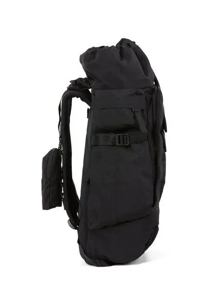 PINQPONQ pinqponq Blok Medium Crinkle - Rucksack aus recycletem Nylon, Crinkle black, – Produktbild 4 von 4