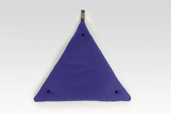 Oasia Manufaktur Oasia Manufaktur Sitzunterlage (Dreieck für Schneidersitz), Marine, – Produktbild 1 von 3