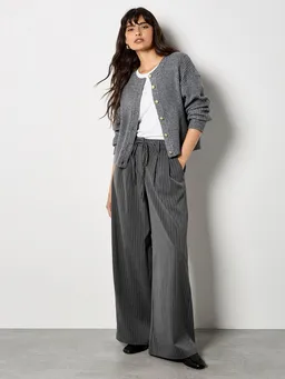 Apricot Apricot Stoffhose Bundfaltenhose (mit Bindeband) mit Nadelstreifen – Produktbild 1 von 1