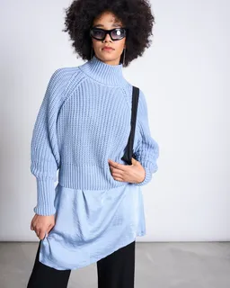JAN N JUNE JAN N JUNE Damen vegan Pullover Ola Mittelblau – Produktbild 1 von 1