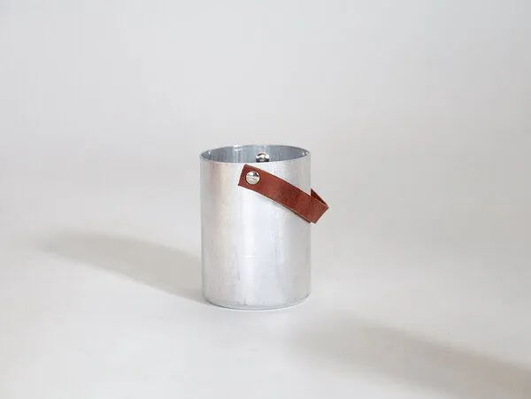 werkvoll by Lena Peter werkvoll by Lena Peter Recycling Feuerlöscher Henkeldose FIRE, Silber, – Produktbild 2 von 5