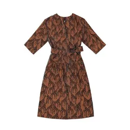 WiDDA berlin WiDDA berlin Hemdblusenkleid mit Giraffenprint aus ECOVERO® – Produktbild 1 von 1
