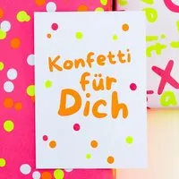 Bow & Hummingbird Bow & Hummingbird Postkarte "Konfetti für Dich" (Neon) aus Recyclingpapier – Produktbild 1 von 1