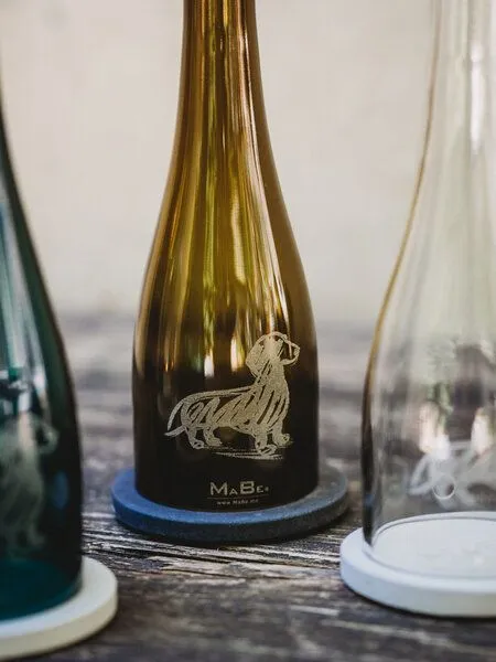 MaBe MaBe Dackel Liebe - Upcycling WeinWindlicht für Hundefans, Oliv, – Produktbild 1 von 4
