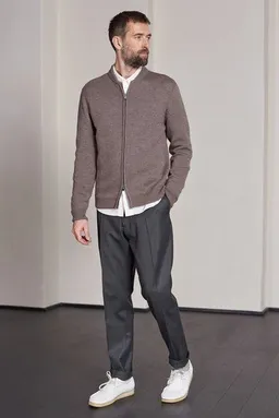 About Companions About Companions - Pullover Paul – Produktbild 1 von 1