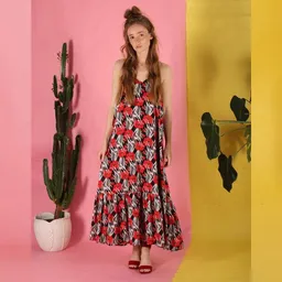 ManduTrap ManduTrap Volantkleid Saram mit Blumenmuster – Produktbild 1 von 1