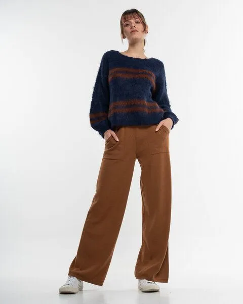 Alma & Lovis Alma & Lovis Legere Strickmarlene aus softem Bio-Baumwoll-/Woll-Mix | Cot-Wool Strickhose, Cinnamon (hellbraun), – Produktbild 2 von 4