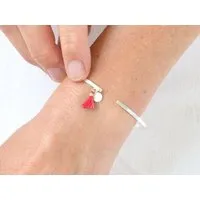renna deluxe renna deluxe Zarter Armreif in Silber mit zwei Anhängern, Pink, – Produktbild 1 von 1