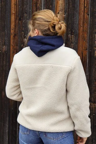 Kultgut Kultgut ProEarth- New Recycling Generation - Kuschelige Sherpa Fleecejacke / With Love, Beige, – Produktbild 3 von 4