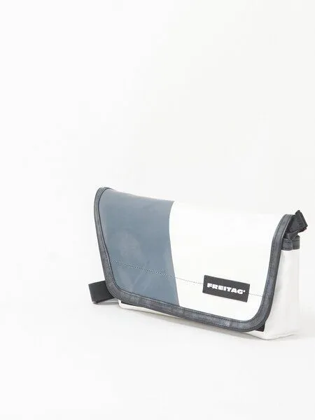 Freitag Freitag F141 BERYL - white grey (000004312378) – Produktbild 2 von 3