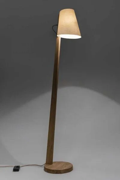 ALMUT von Wildheim ALMUT von Wildheim Handgemachte Stehlampe aus Eiche Lampenschirm aus Naturmaterialien, Ananasfasern (gold), – Produktbild 4 von 4