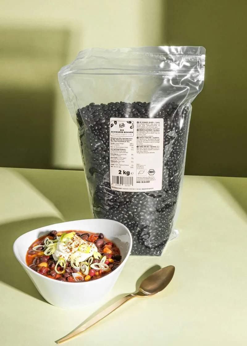 KoRo Schwarze Bio Bohnen 2 kg – Produktbild 2 von 5
