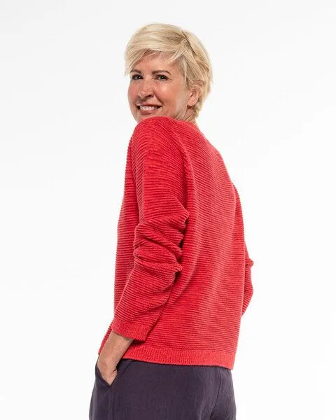 Alma & Lovis Alma & Lovis Leichter Strickpullover aus Organic Cotton | Seamless Knit Sweater, Tango (rot), – Produktbild 3 von 4