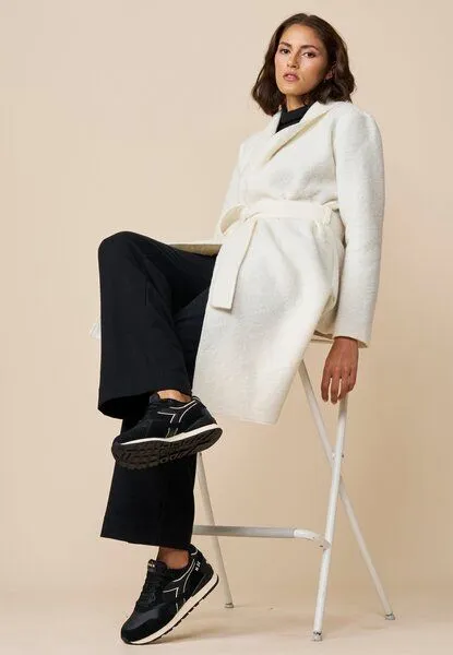 LANA Organic LANA Organic Longjacke aus Wollfilz, Modell Dunja, Chloe schwarz - ecru, – Produktbild 1 von 1