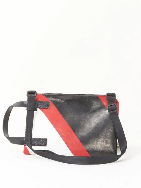 Freitag Freitag F272 EDDIE - red white black (000004484577) – Produktbild 2 von 2