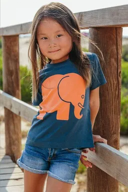 Trendsplant Kid's Organic Classic T-Shirt Trendsplant Blue – Produktbild 1 von 1