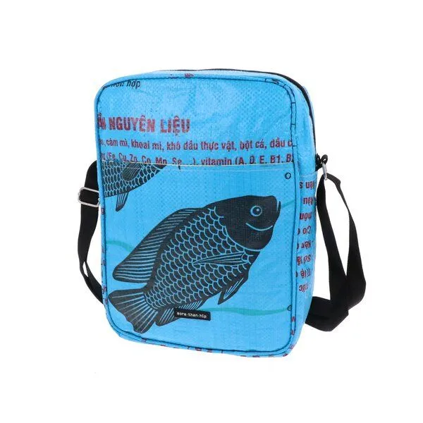 MoreThanHip MoreThanHip Unisex Umhängetasche aus recycelten Zement- oder Tierfuttersäcken - Kosal, Blau - fische, – Produktbild 4 von 4