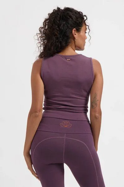Urban Goddess Urban Goddess Veyra Knot Yoga Tank, Berry (lila), – Produktbild 3 von 4