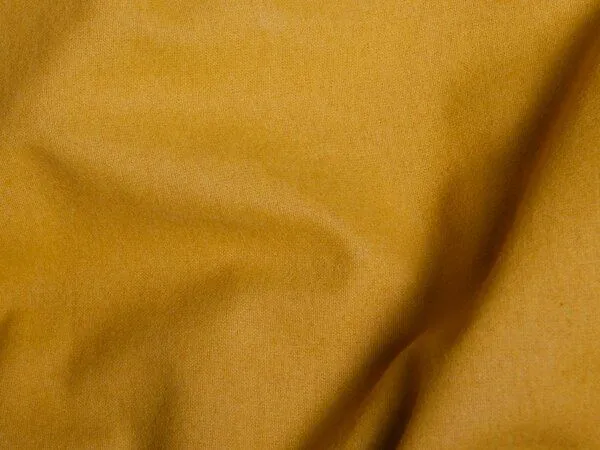 Yumeko Yumeko Kissenbezug aus Velvet Flanell, Indian yellow, – Produktbild 1 von 4