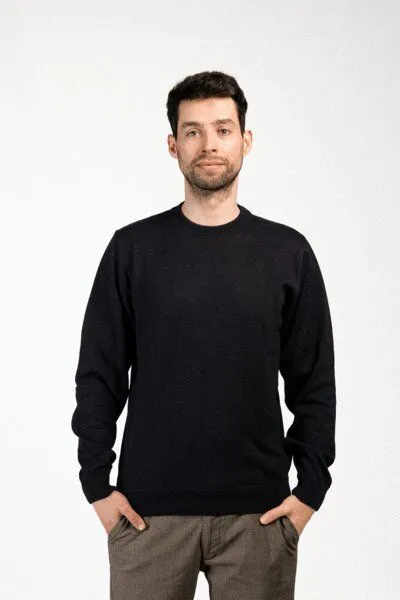 Kopyto Kopyto JENOT - Klassischer Herrenpullover 100% Merinowolle Mulesingfrei RWS, Schwarz, – Produktbild 1 von 4