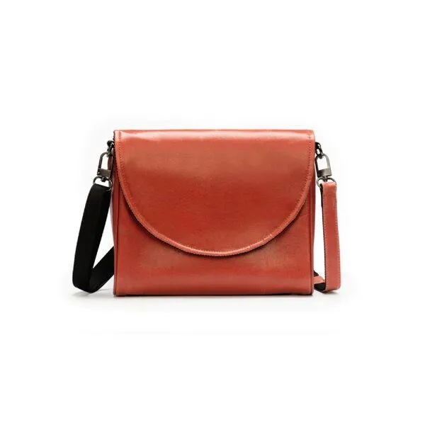 Smateria Smateria IKI Brio Schultertasche, Terrakotta-rot (rot), – Produktbild 1 von 4