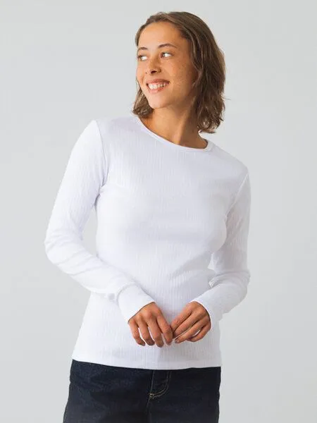 Honest Basics Honest Basics Damen Geripptes Langarmshirt aus Bio- und recycelter Baumwolle, Weiss, – Produktbild 2 von 4