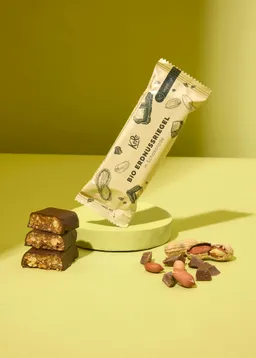 KoRo Bio Erdnussriegel mit Schokolade 50 g – Produktbild 1 von 1