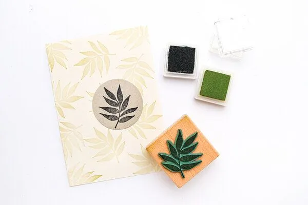 STUDIO KARAMELO STUDIO KARAMELO STEMPEL ESCHE BLATT – Produktbild 3 von 4