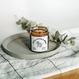 Just a decent day Just a decent day Eucalyptus & Mint - Duftkerze - Handmade - Sojawachs – Produktbild 1 von 1