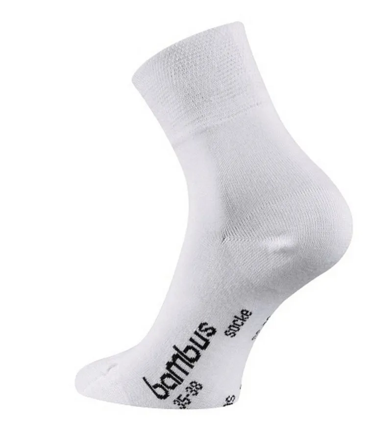 FussFreunde Socken 6 Paar sommerliche Bambus-Socken, Bambus Kurzsocken, Quarter Socken (6 Paar) superweich, atmungsaktiv & handgekettelt, Weiß, – Produktbild 2 von 5