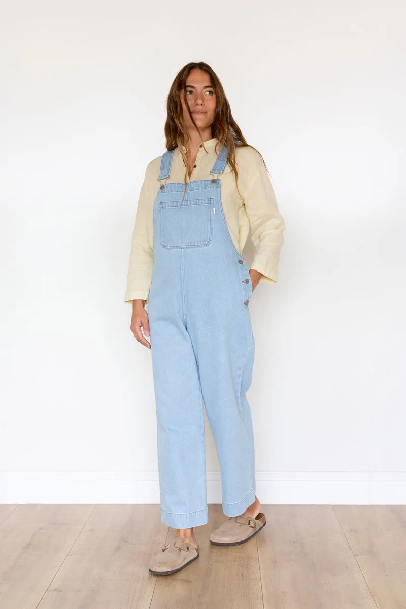TWOTHIRDS TWOTHIRDS Damen vegan Latzhose Elba Fresh Blue, Blau, – Produktbild 1 von 2
