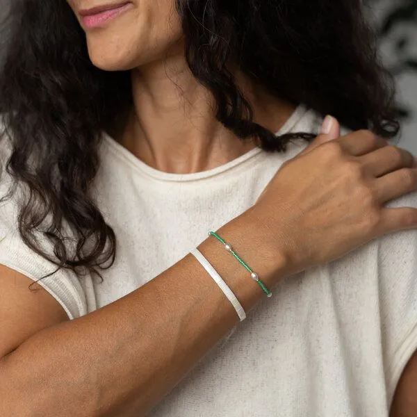 juni juni Tila Armband-Set Silk Emerald - gefertigt in Deutschland – Produktbild 1 von 4