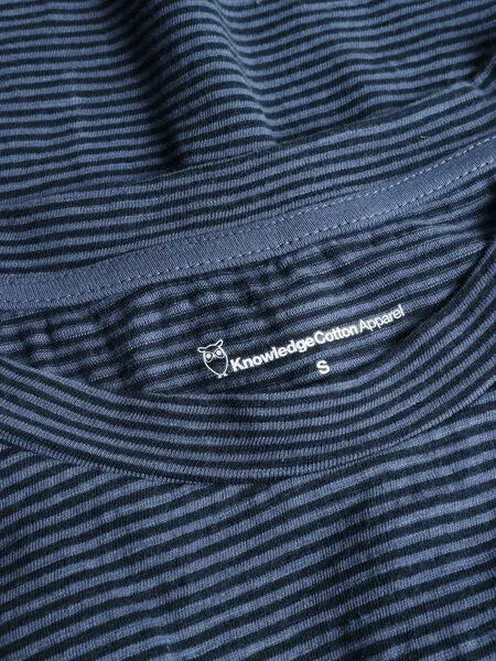 KnowledgeCotton Apparel KnowledgeCotton Apparel Gestreiftes Top Slub, Navy, – Produktbild 4 von 4