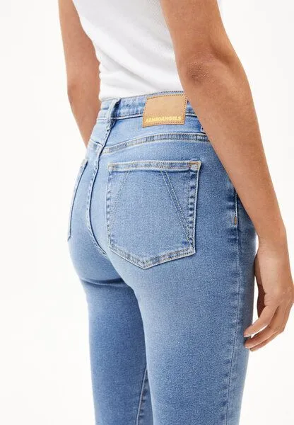ARMEDANGELS ARMEDANGELS TILLAA Damen Skinny Jeans Mid Waist Bio-Baumwoll Mix X-Stretch, Blue, – Produktbild 3 von 4
