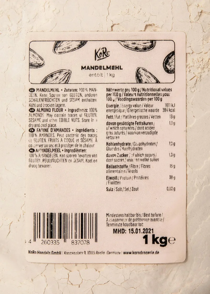 KoRo Teilentöltes Mandelmehl | 1 kg – Produktbild 3 von 5