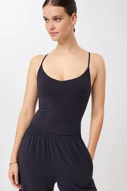 mandala Mandala Cropped Pilates Top – Produktbild 1 von 1