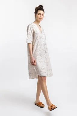 Rotholz Rotholz Beachside Kaftan Kleid Off-White – Produktbild 1 von 1