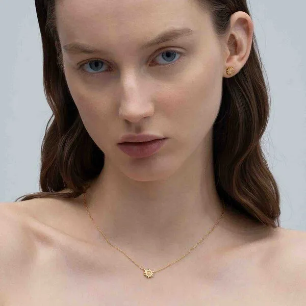 fejn jewelry fejn jewelry Kette 'precious sun' in Sonnenform, Lapislazuli / silber, – Produktbild 3 von 3
