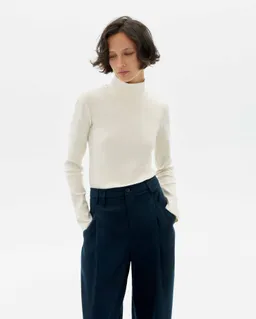 thinking mu Hanf Longsleeve Modell: Aine – Produktbild 1 von 1