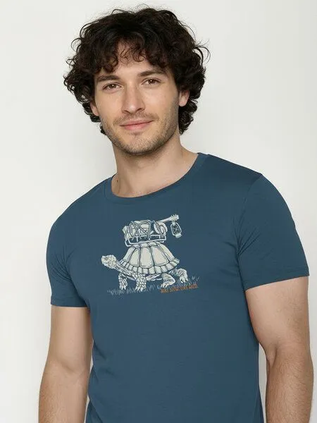 GreenBomb GREENBOMB Turtle Walk Guide - Sportliches T-Shirt aus Bio-Baumwolle / hochwertiger Print / GOTS / Fair & Vegan, Blau (blue pine), – Produktbild 2 von 4