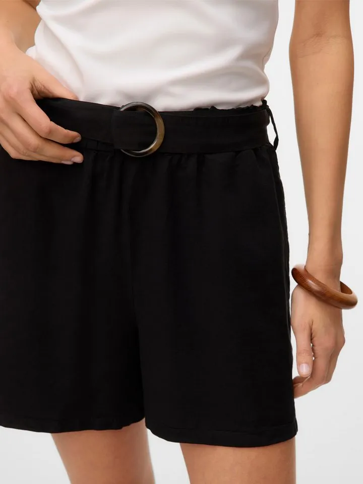 Vero Moda Shorts VMFLEUR HW PAPERBAG BELT TENCEL SHORTS Viskose, loose fit, Schwarz, – Produktbild 4 von 5