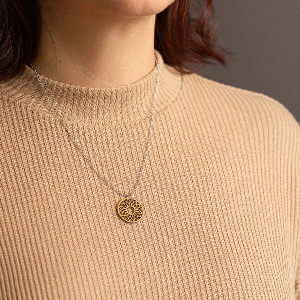 feinformart feinformart Kette mit Holzanhänger 'Spirit', Senfgelb (gelb), – Produktbild 5 von 5