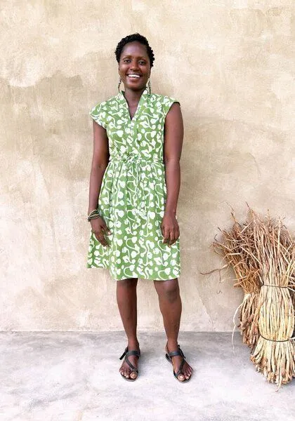 Global Mamas Global Mamas Bio Kleid - RETRO - Rings, Brambles olive (grün), – Produktbild 2 von 4