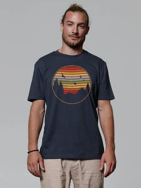 watapparel watapparel T-Shirt Sunset Berge & Tannen, India ink grey, – Produktbild 2 von 4