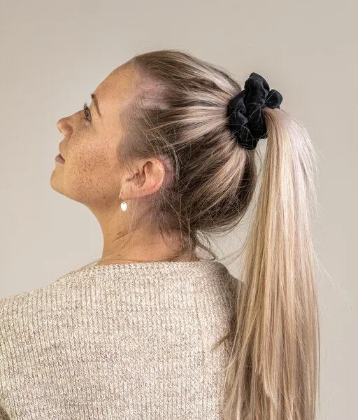 obumi Obumi Scrunchie Samt - Bio Baumwolle, Black, – Produktbild 4 von 4