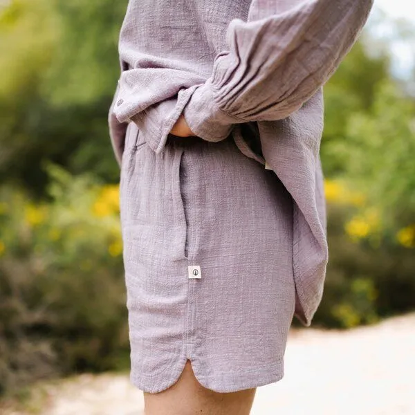 NORDLICHT NORDLICHT Damen Shorts Letje mit Leinenstruktur aus 100% Bio-Baumwolle, Lila, – Produktbild 2 von 4